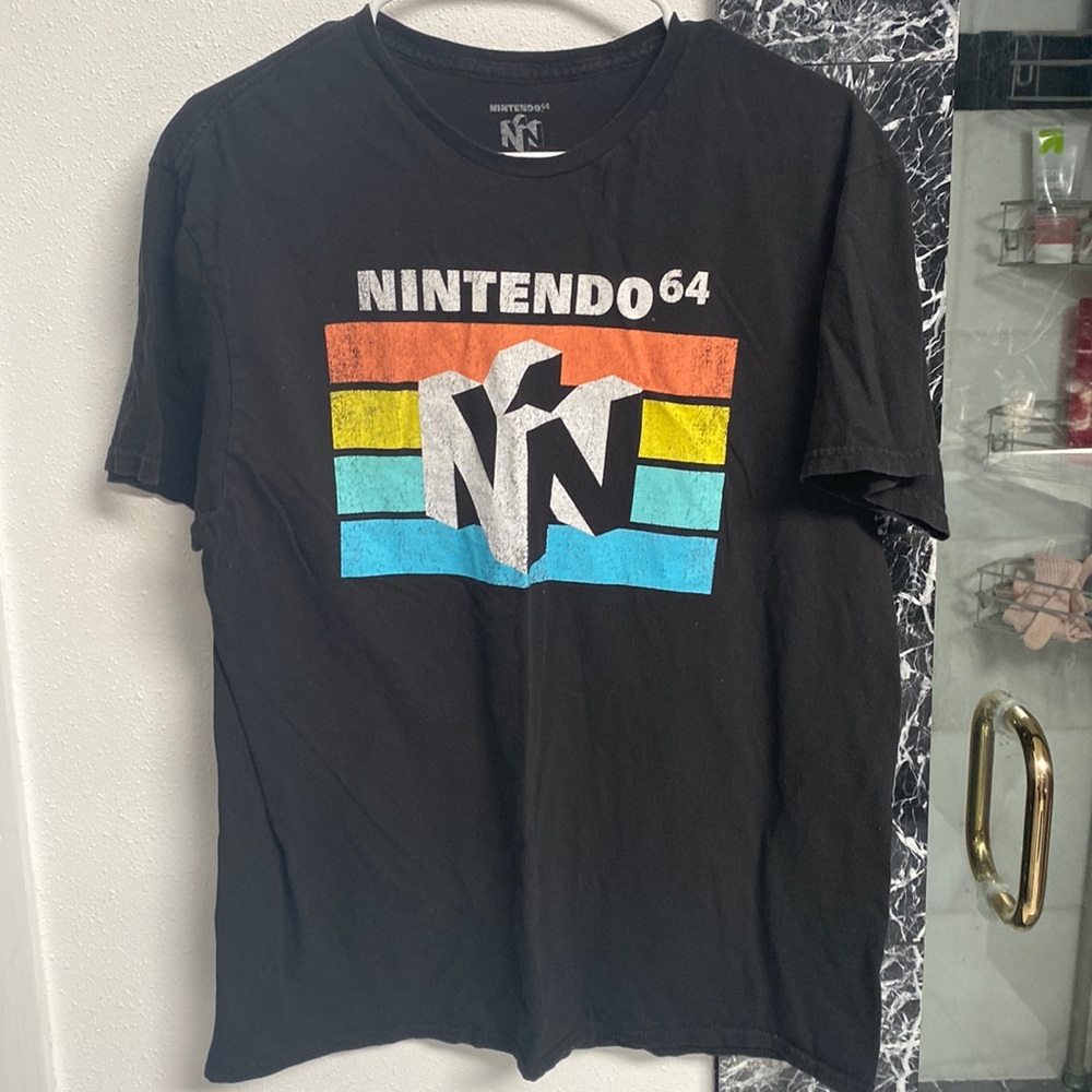 Ninetendo 64 graphic T